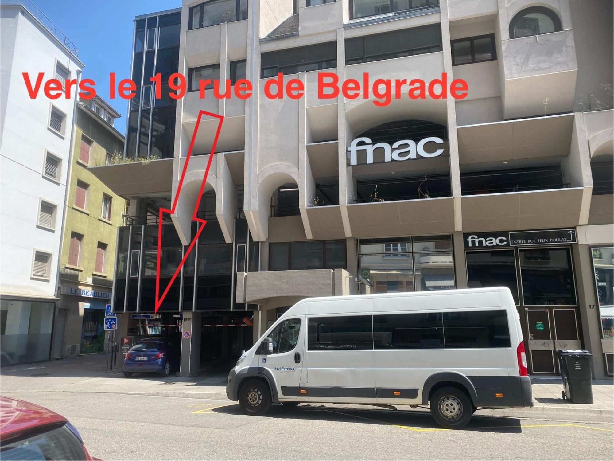 Ibis Grenoble Centre Bastille Экстерьер фото