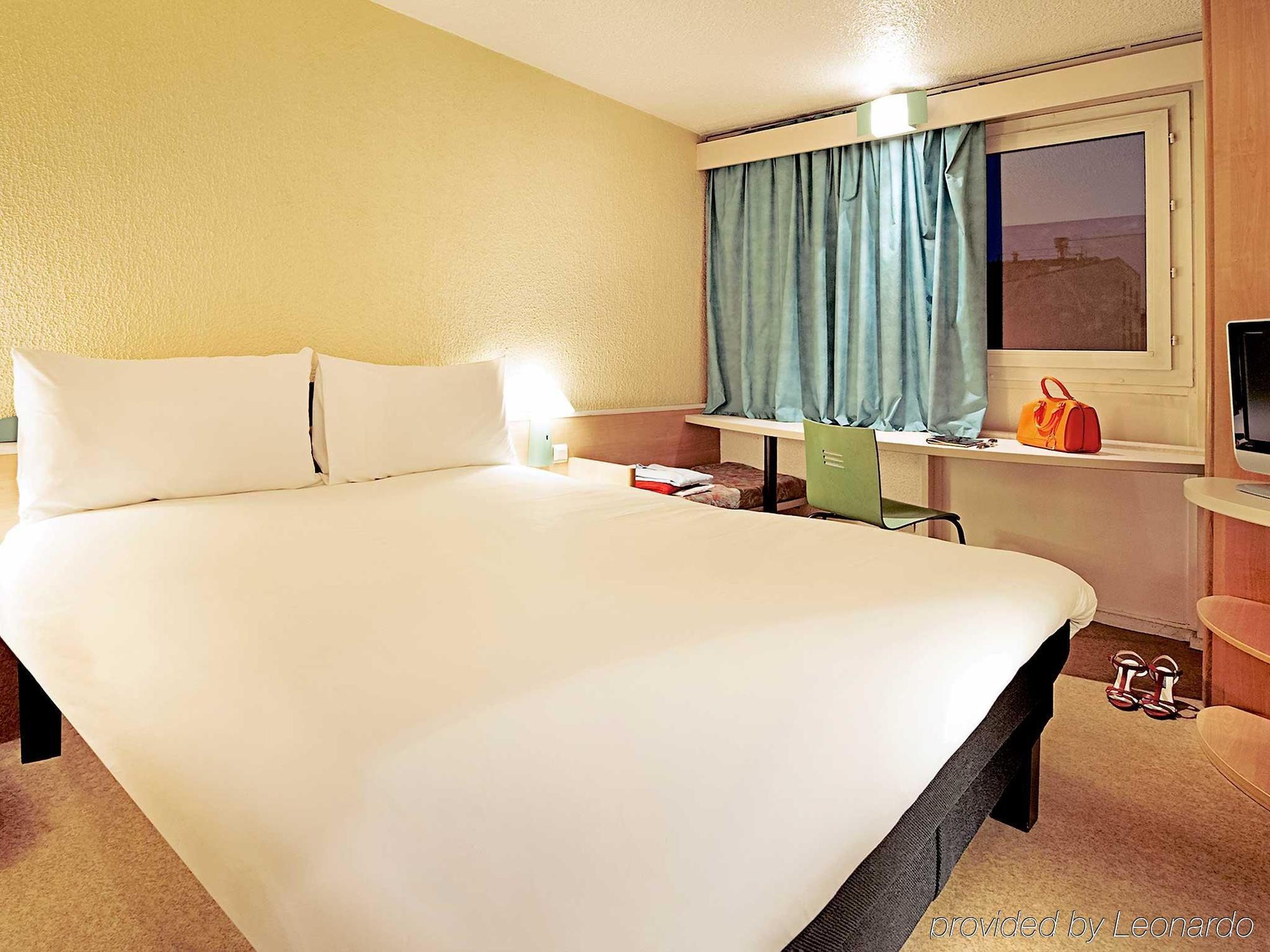 Ibis Grenoble Centre Bastille Экстерьер фото